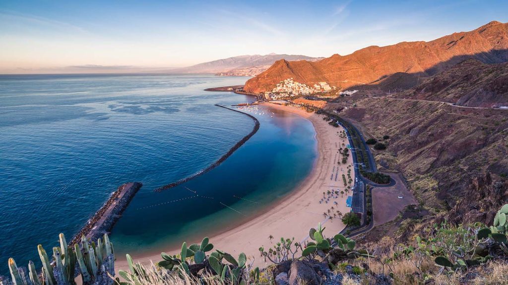 Discovering the Canary Islands: Optimal Transportation Options for Your Adventure