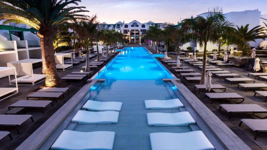 Extravagant Escapes in the Canary Islands: Luxurious Accommodations to Enchant