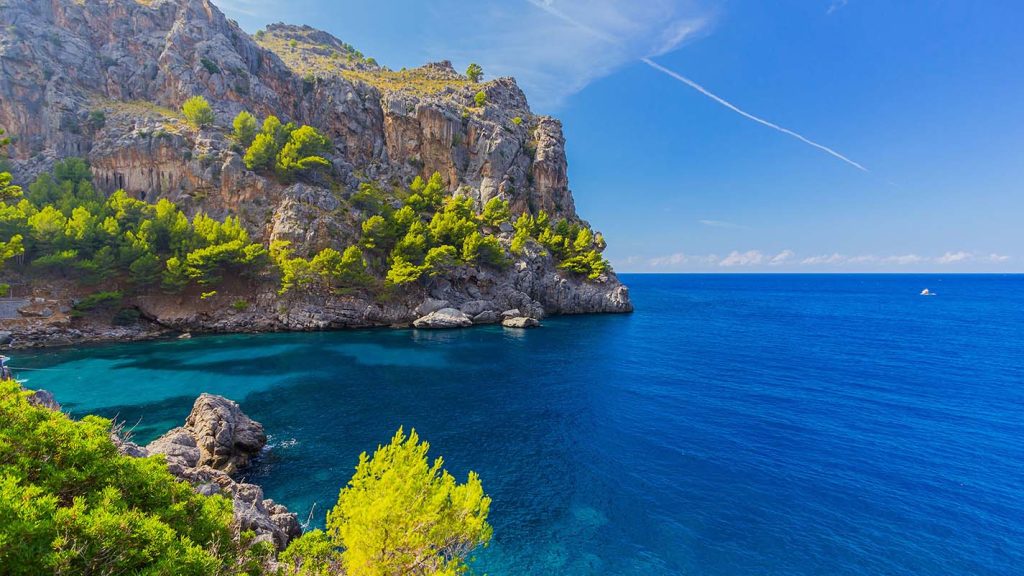 Mallorca’s Exquisite Retreats: A Journey to Balearic Luxury